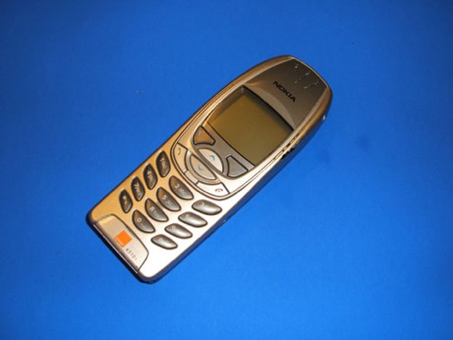 Mobile-phone-history-07