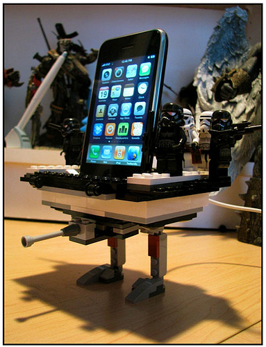 Lego iPhone Dock