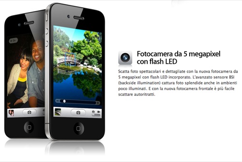 iPhone 4: fotocamera da 5 megapixel con flash LED