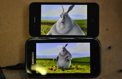 iPhone 4 vs Samsung