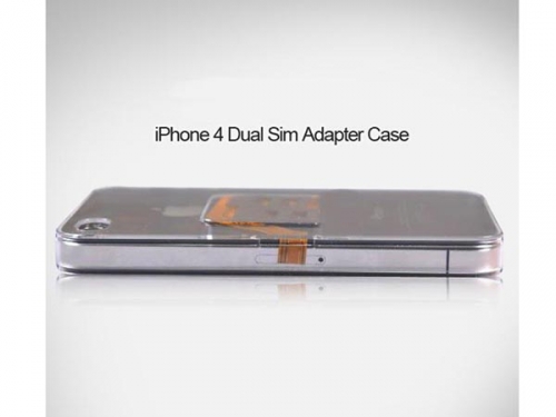 Una custodia con adattatore Dual SIM per iPhone 4