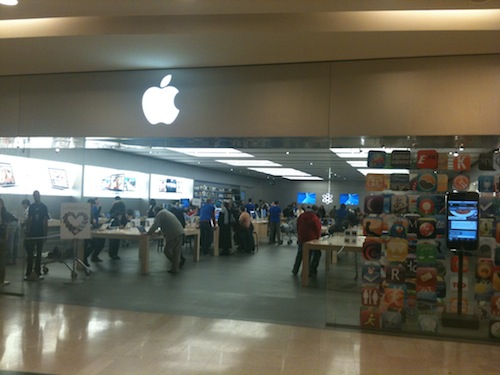 Apple Store Roma Est 5