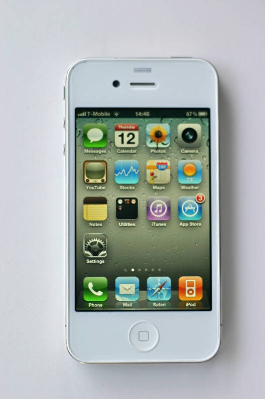 iPhone White fronte