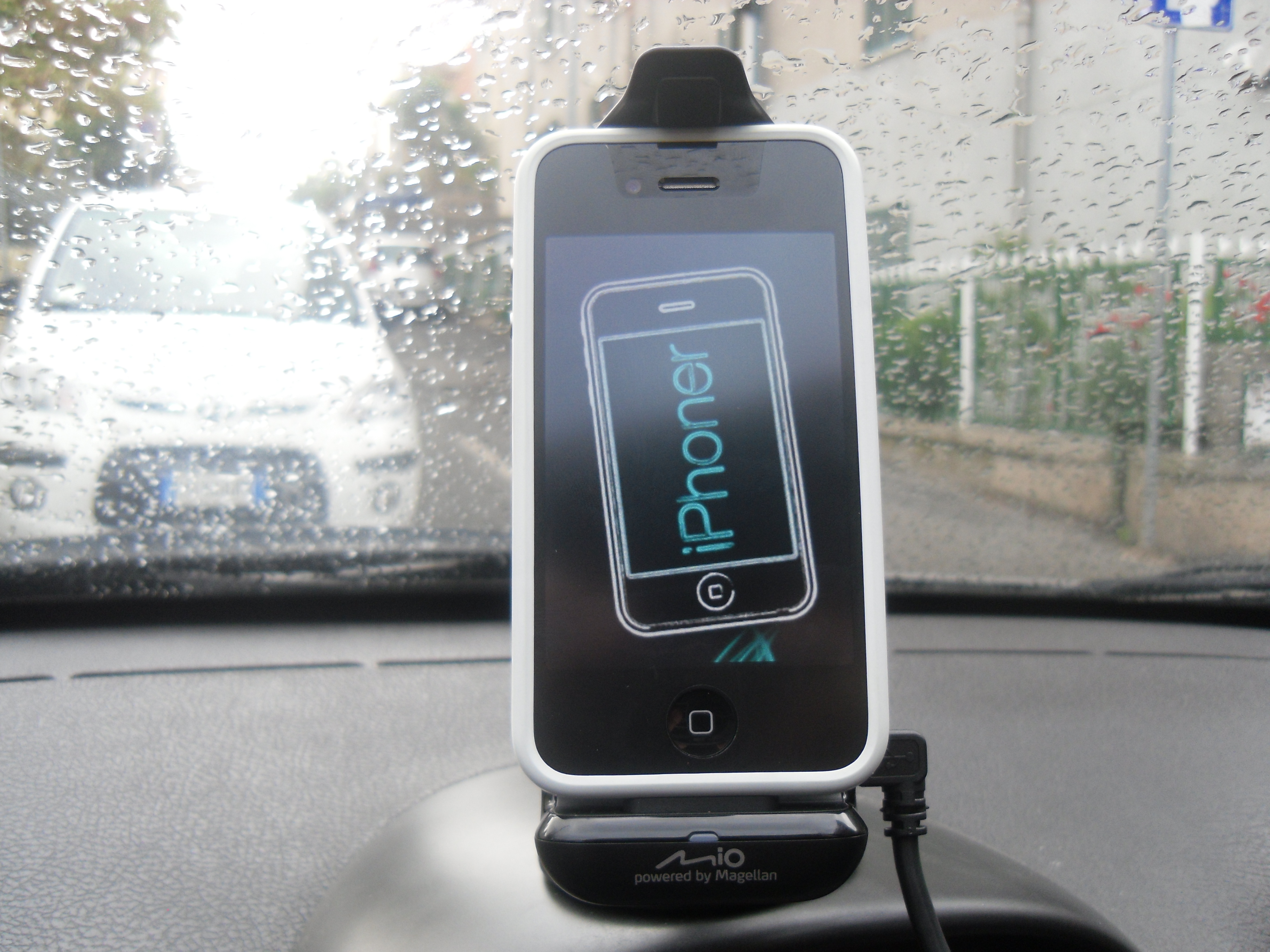 Mio GPS Car Kit: la recensione