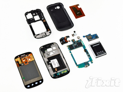 iFixIt fa a pezzi il Nexus S 