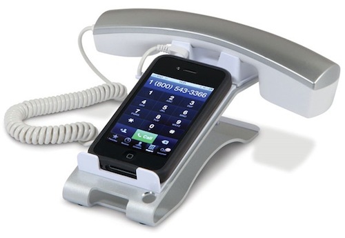 Un (altro) accessorio trasforma iPhone in un telefono da scrivania 