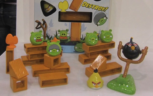 angry-birds-knock-on-wood