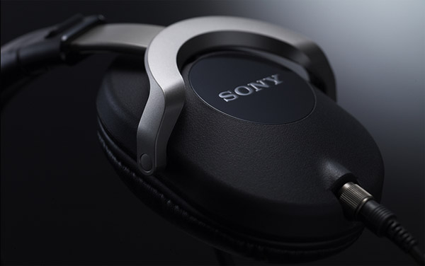 Sony MDR - Z1000: a casa o all'aperto, la musica sempre con te!