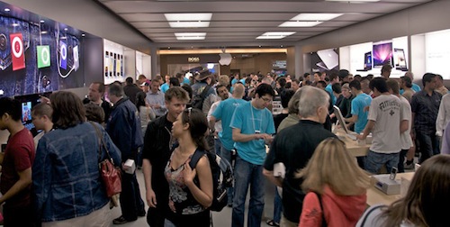 Apple Store: in 10 anni un miliardo di visitatori