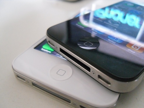 Apple rallenta la produzione di iPhone 4: produzione degli iPhone 4S ad agosto?