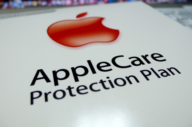 Apple Care e iPhone 4: ultimi giorni per i primi possessori del melafonino