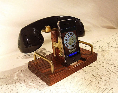 Un telefono d'epoca per iPhone 