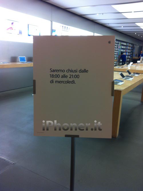 Apple Store avviso