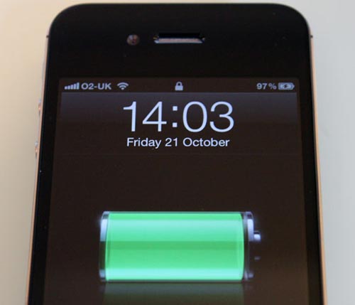 iPhone 4S: piccoli consigli per risolvere il problema della batteria