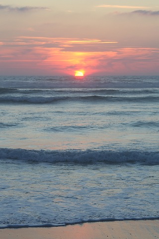 Sfondi per iPhone: dall'iPhone 4S al tramonto sul mare