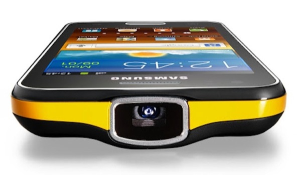 Galaxy Beam: un telefono con proiettore integrato da Samsung 
