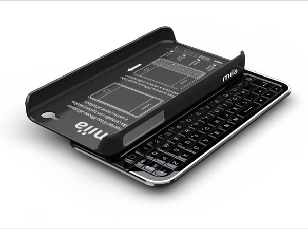 Miia_Keyboard_case_scritta