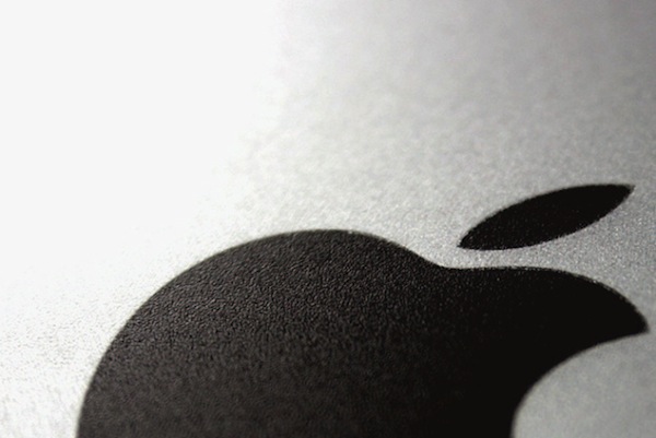 Apple assume esperta in sicurezza per iOS e OS X 