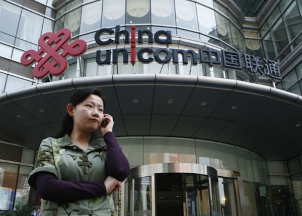 Cina: prenotato mezzo milione di iPhone 5 