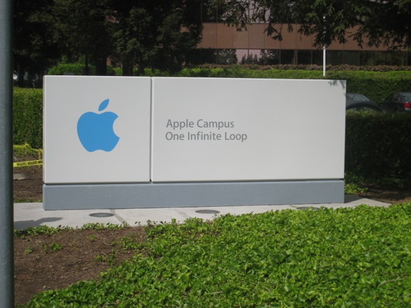 Apple vince una causa in California sulla privacy e le carte di credito