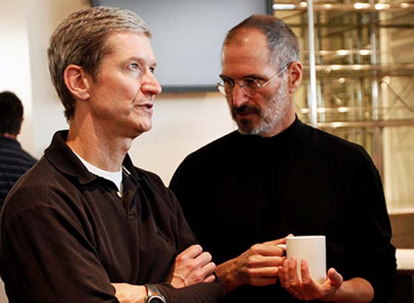 steve_jobs_tim_cook