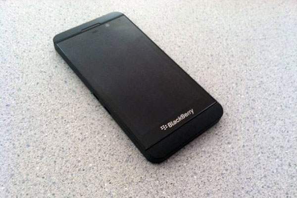 Un terzo degli utenti BlackBerry 10 viene da iOS e Android
