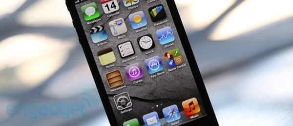 Sharp comincia a produrre gli schermi per iPhone da giugno? 