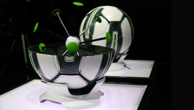 Adidas lancia Smart Ball per iPhone
