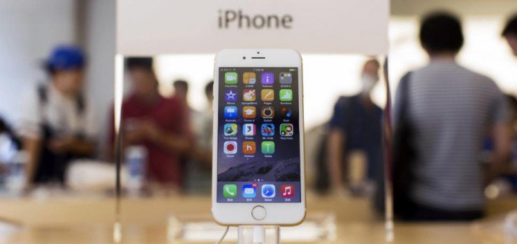 Apple, prevista una vendita di 71,5 milioni di iPhone entro Natale