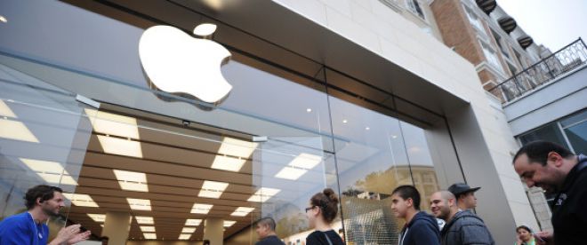Apple spinge per le vendite online