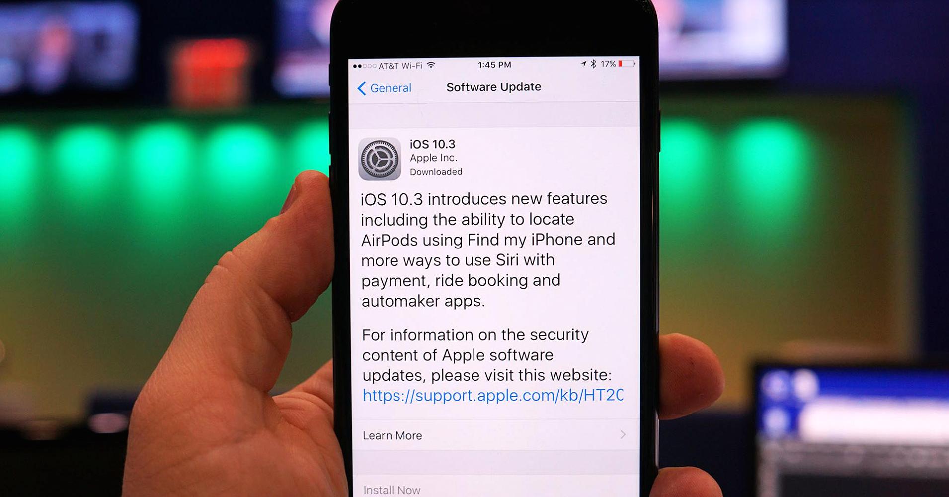 iOS 10.3 disponibile per iPhone 7, 6S, 6, 5S e SE: questione batteria e novità ufficiali